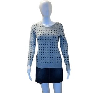 The limited sweater grey with blue dots